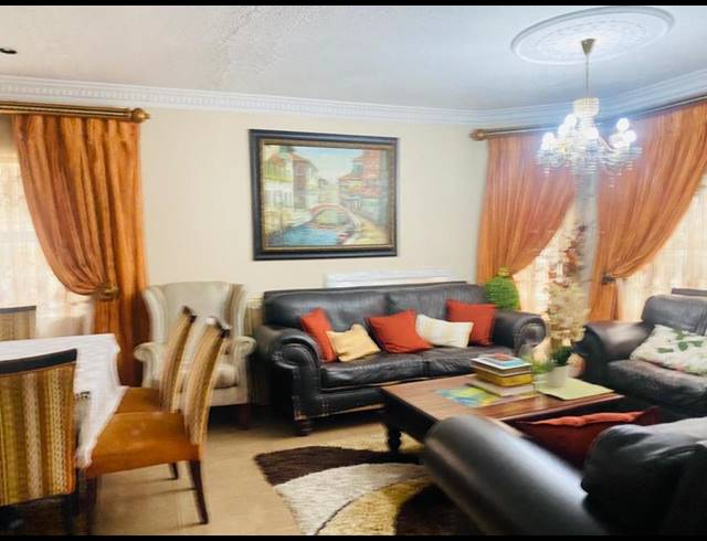 3 BEDROOM HOUSE FOR SALE IN ASHLEY